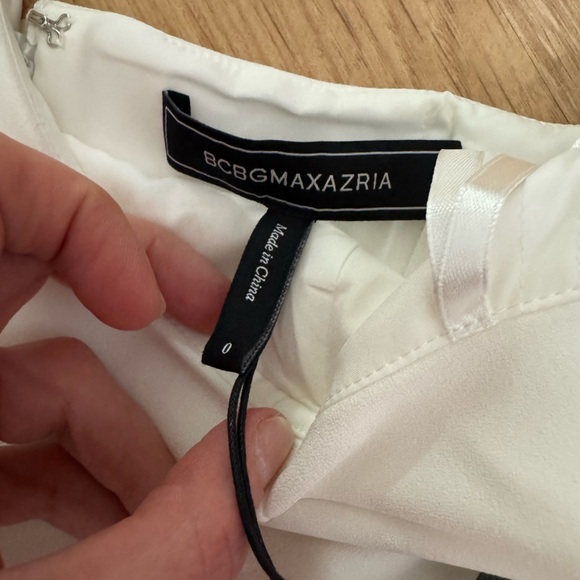 BCBGMAXAZRIA One Shoulder Ruffled Tulip Mini Dress Size 0 NWT $350 - Picture 6 of 8